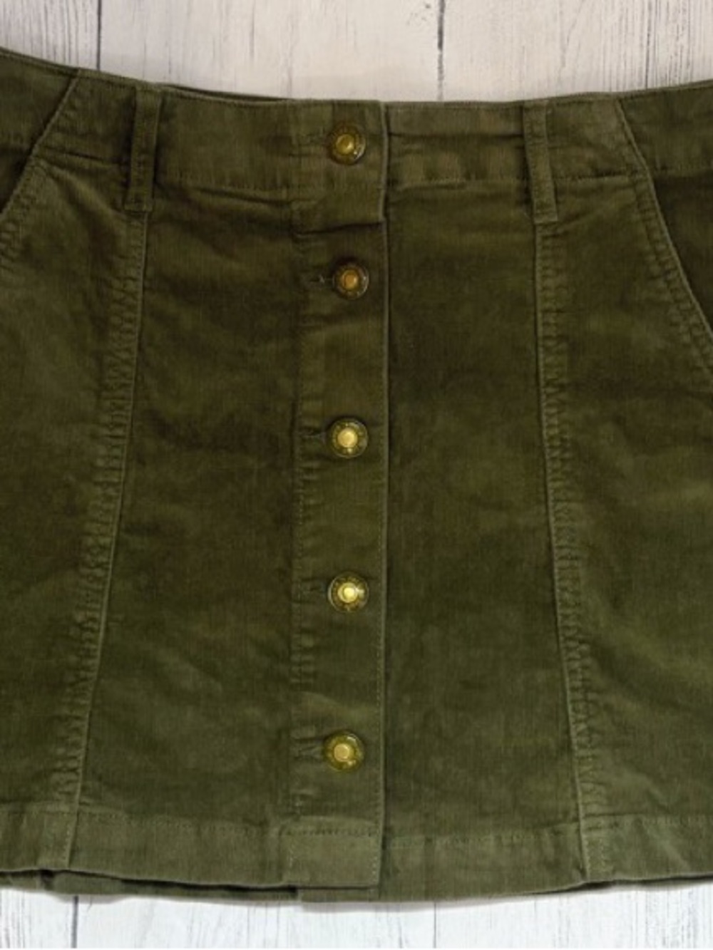Forever 21 Womens Corduroy Mini Skirt Size 6 Olive Green Y2K Button Front - Picture 9 of 11